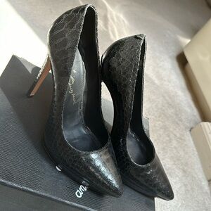 Alice and Olive foiled snake heel